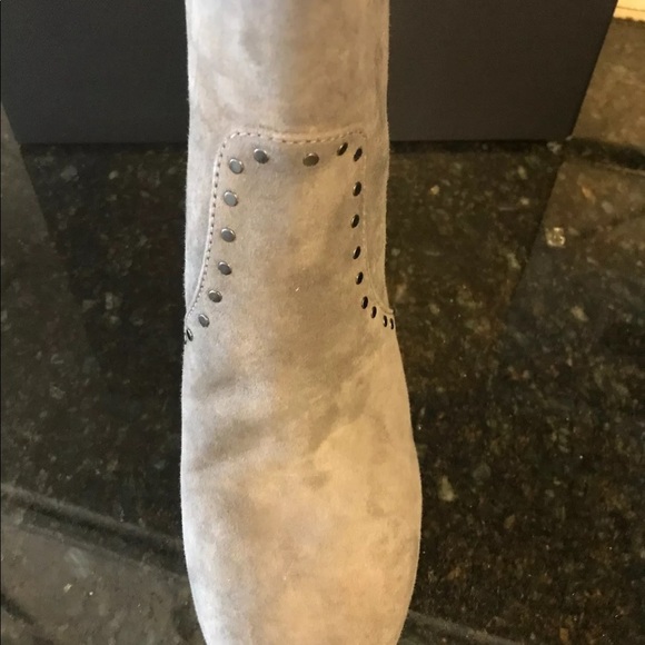Coach Farrah Gray Suede Boot size 7.5 B NEW - Picture 5 of 13